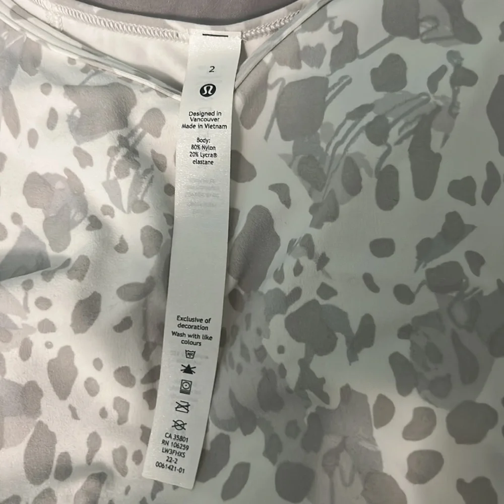 lululemon Align Tee - Picture 3 of 3